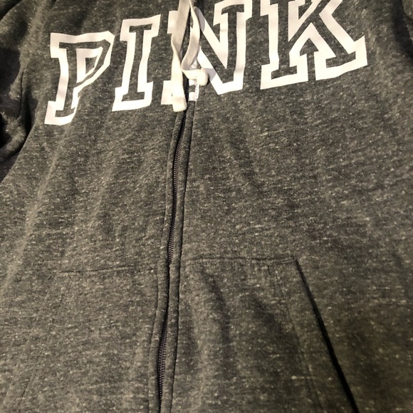 Gray hoodie used once - Picture 3 of 7